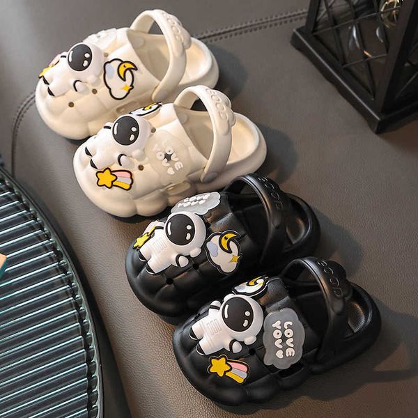 

slipper 2023 new children' slippers summer boy girl shoes astronaut cartoon family indoor bathroom non-slip shoes outdoor beach sandal, Black;grey