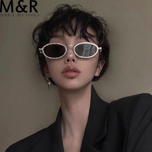 

sunglasses diamond oval ladies sunglasses luxury brand diamond small glasses japanese and korean metal trend decoration de sol 230302, White;black