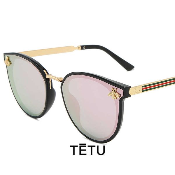 

g family pop women's fashion ins small bee sunglasses male round, White;black