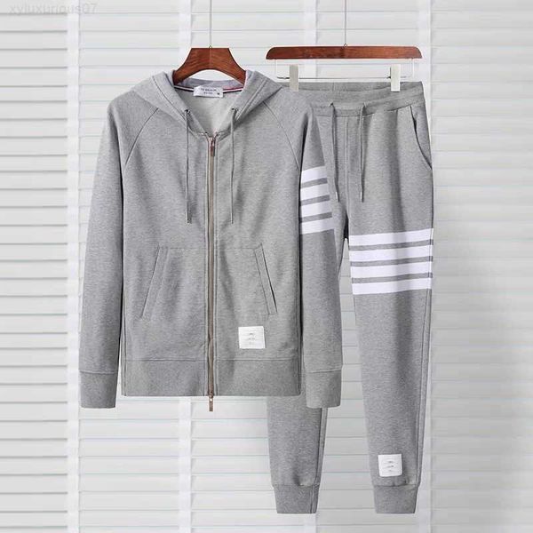 

casual luxury hoody thoms brownn stylist hoodies men women designer sweater spring and autumn pure cotton hooded coat tb zipper cashmere, Black