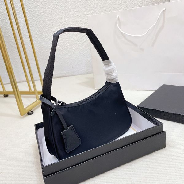 

fashion women's bag baguette bag nylon solid color design classic handbag