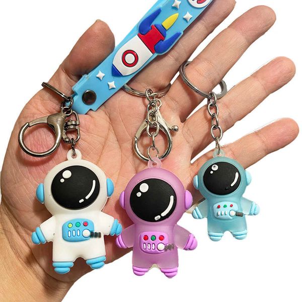 

key rings creative cute cartoon soft glue astronaut key ring spaceman car key chain couple backpack pendant gift diy keychain accessories r2, Slivery;golden