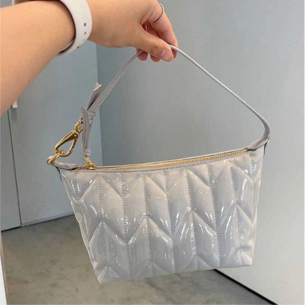 

designer bags women baguette patent leather underarm bag luxurys handbags handbag high capacity fashion designer leather lady wallet 230301