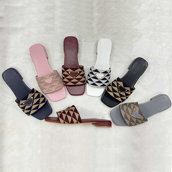 

2023 summer luxury slippers triangle colorblock knit logo sandals designer women flip flops slipper fashion slip on knit fabric slides buckl, Black