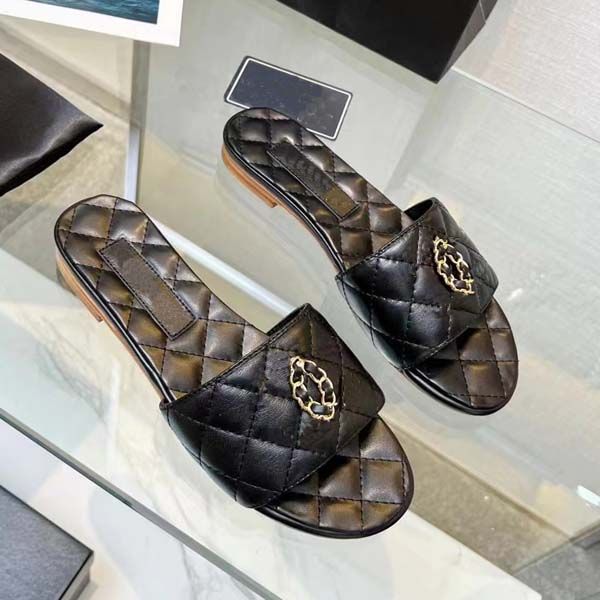 

designer women sandals womens slides new style calf leather quilted fashion platform diamond buckle casual shoes summer beach slipper 35-42, Black
