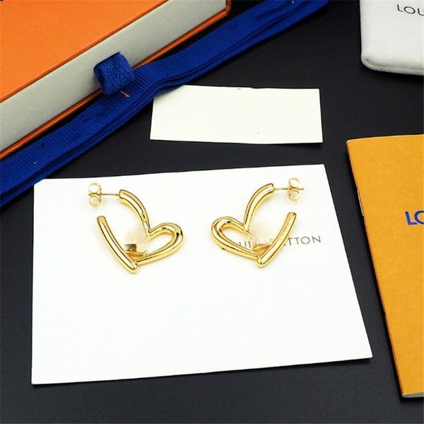 

2023 classic designer earrings fashion female hoop earrings luxury design stamp stainless steel gold plated earrings ladies party gift whole, Golden;silver