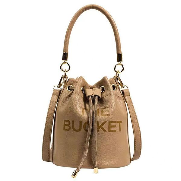 

designers shoulder bag neo cagole handbag y2k balencaige hand-held oblique back locomotive bag vintage cool girl bucket bags exquisite gift