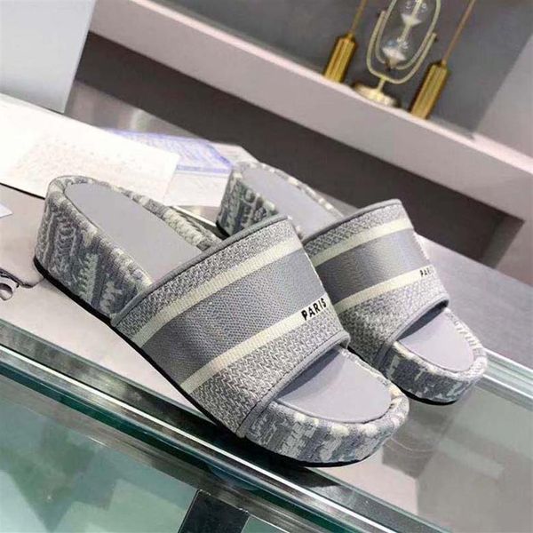 

slippers leather sandals mid heel slippers rubber used in spring and summer suitable for gatherings swimming beaches other places 279w, Black