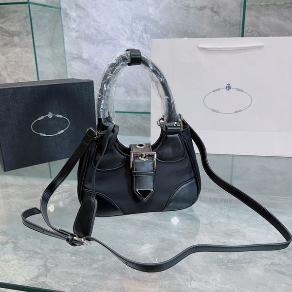 

designers crossbody luxury women brand nylon envelope bag shoulder package bucket bag p triangle yellow bucket bag covered with diamond crys