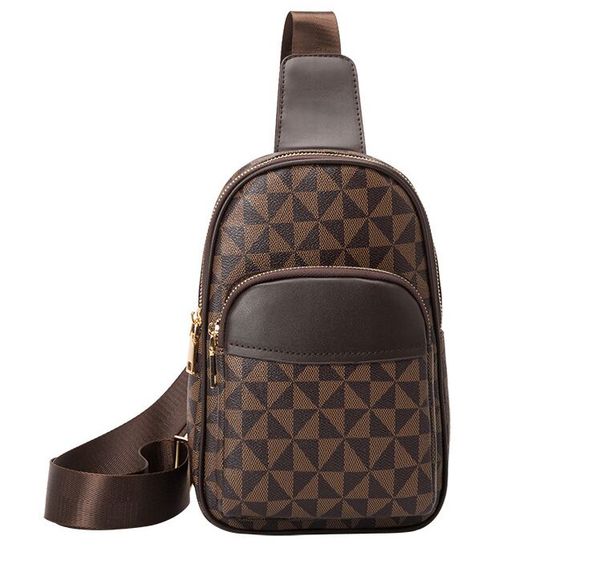 

2023 luxury leather designer camera bag adjustable detachable shoulder strap wallets fashion men women shoulder bags classic tote purse back