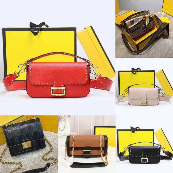 

baguette bags shoulder designer women brooch bag fashion handbags woman denim embroidery chain bag underarm luxurys f 2023 quality