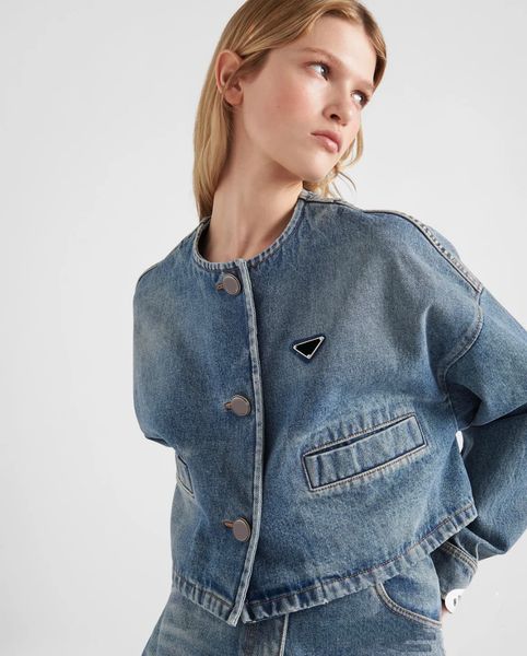 

two piece dress designer brand denim women sports 2 s set single breasted long sleeve o-neck jacket triangle shorts suit 2023 outfits casual, White