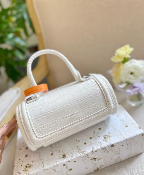

shopping bag 2023 new luxury designer women half-moon hourglass bag 5a quality