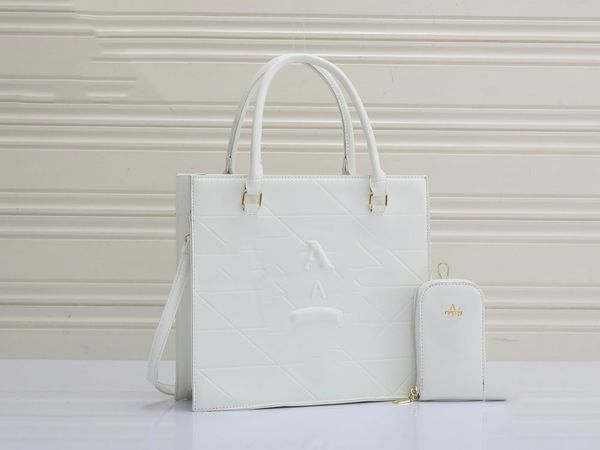 

Designer bag solid color handbag large capacity fashion letter pattern large brand replica, Brown