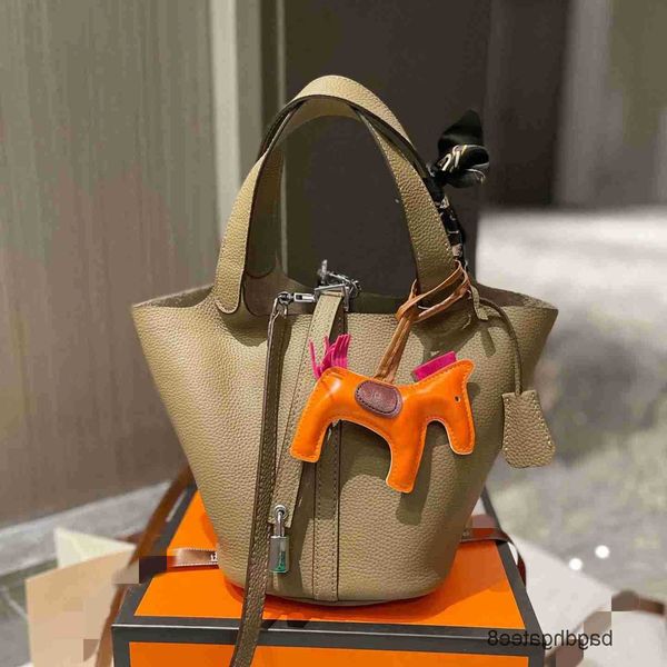 

grain basket tote leather designer bag lychee he bags handbag 2023 women cow picotin locks purse fashion totes handbags 18cm 8ylecvn xzy8