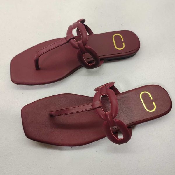 

fashion beach shoe designer ladies flip flops simple youth slippers moccasin shoe valentinoity suitable for spring summer and autumn l beach