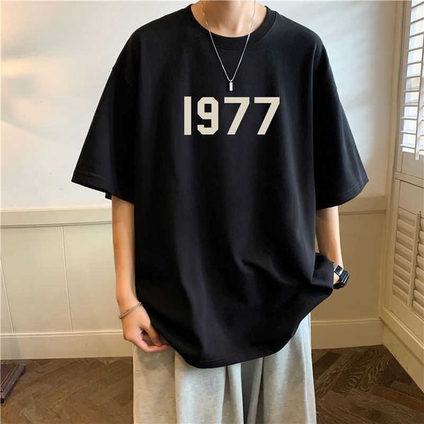 

designer luxury 1977 classic summer versatile bottom shirt american t-shirt fashion large oversize five-quarter sleeve for men and women, Black;brown