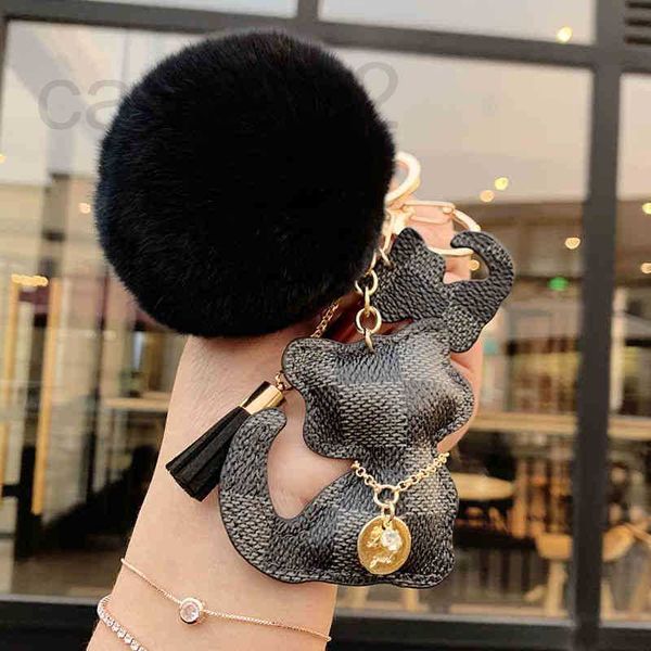 

designer designer sneaker leather silicone keychains european american trend female creative bear personalized car keychain men and women 2k, Silver