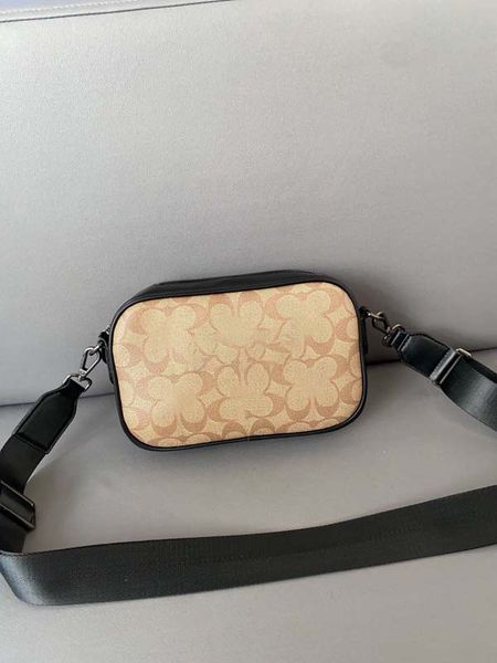 

vintage classic mens messenger bag designer camera bag printed shoulder bag with exquisite inlay casual and versatile messenger bag
