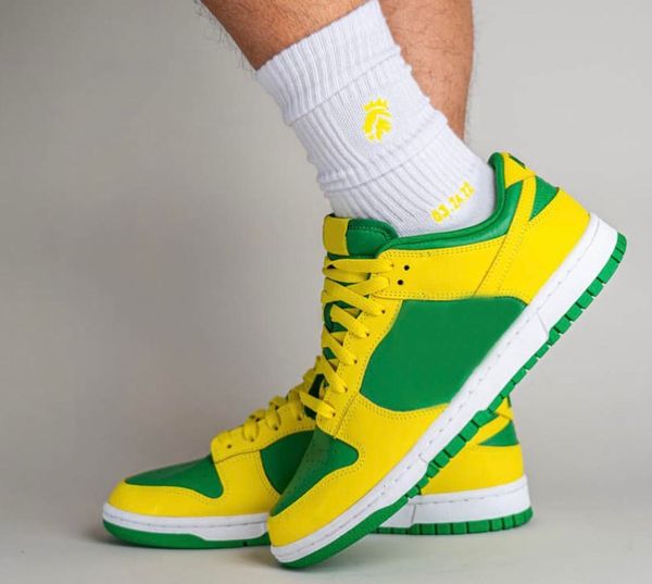 

shoes running dunks low reverse brazil green/yellow strike-white dv0833-300 man woman ruuning sneakers original