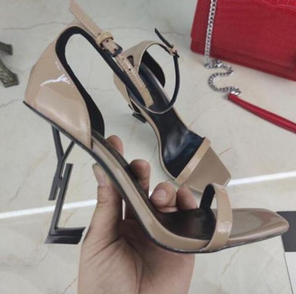 

2023 with box new fashion ladies high heels shoes exquisite and comfortable strap sandals women letters high heel short boots pumps leather, Black
