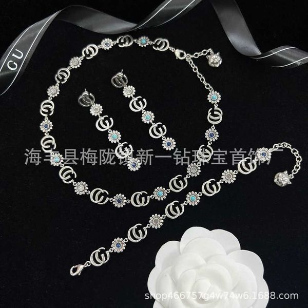 

fashion collection 2023 new luxury fashion jewelry for new turquoise necklace double small daisy bracelet tassel earrings silver