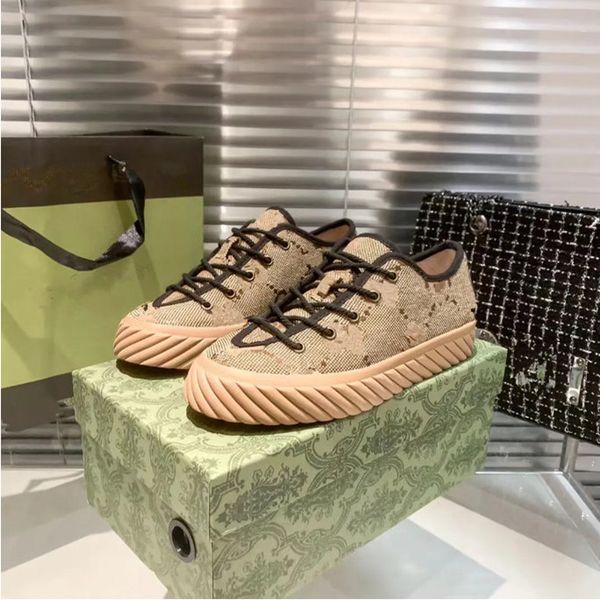 

2023 designer new spring and autumn biscuits men's and women's sports shoes canvas comfortable casual shoes size 35-44, Black
