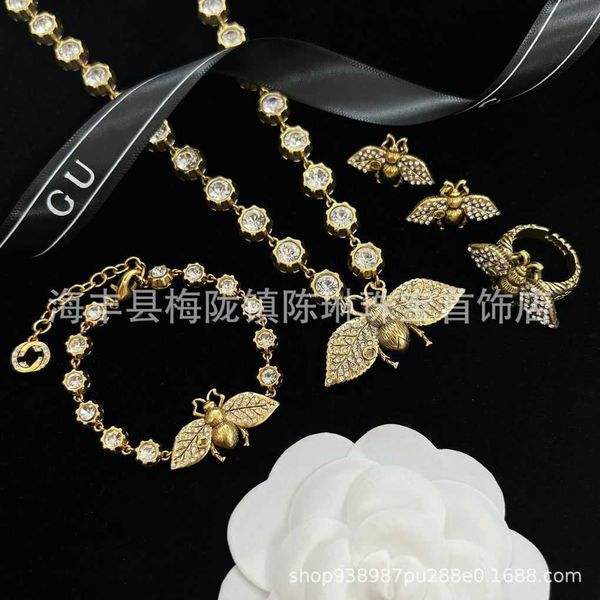 

fashion collection 2023 new luxury fashion jewelry for heavy industry inlaid rhinestone bee double necklace bracelet earring open ring brass, Silver