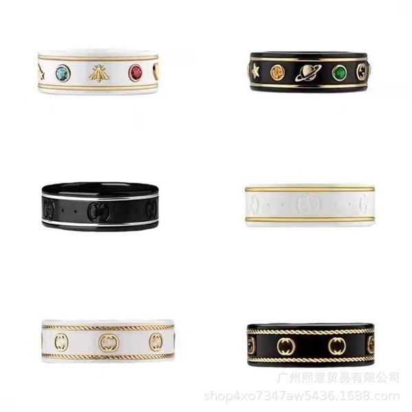 

80% off 2023 new luxury fashion jewelry for double black white ceramic 18k bee planet men's and women's same pure silver couple pa