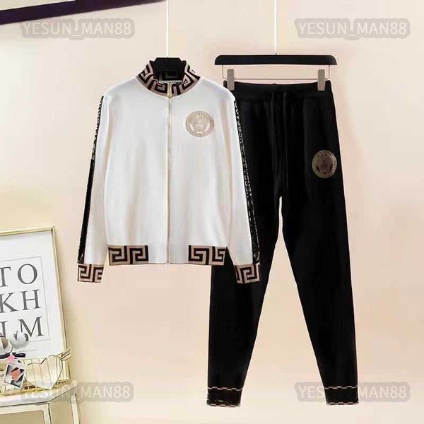 

woman designer luxury versages classic womens sports suit fashion embroidered splicing cardigan trouser fitness running sports two-piece set, Gray