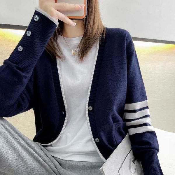 

selling long sleeved spring and autumn cashmere women's sweater tb style new women's loose knit cardigan fashion top, White