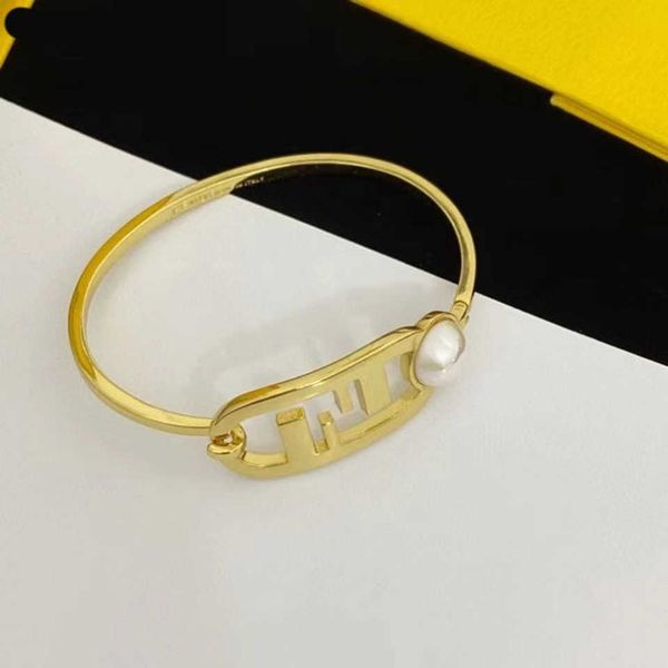 

95% off 2023 new luxury fashion jewelry for high grade light luxury metal texture with pearl brass style bracelet, Black