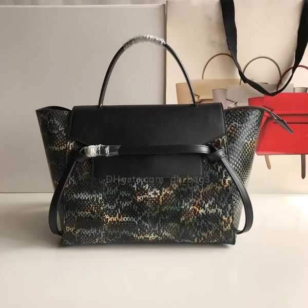 

designer handbag crossbody bag shopping bag one shoulder bag clamshell bag tote bag snakeskin fashion luxury