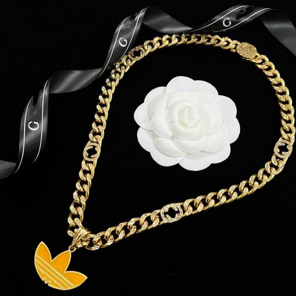 

designer luxury jewelry family's high-quality korean version of clover necklace designed by female cuban chain net red simple personali, Silver