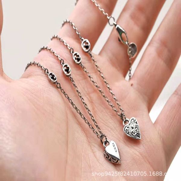 

70% off 2023 new luxury fashion jewelry for silver interlocking double thin carved love clavicle chain girlfriend gift