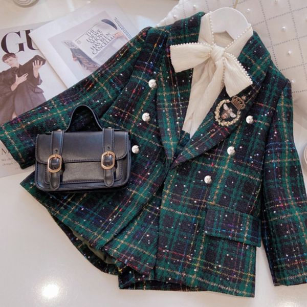 

clothing sets fashion baby girl clothes set autumn spring vintage plaid blazer outwear coat shorts childrens outfits suit 2pcs 27y 230303, White