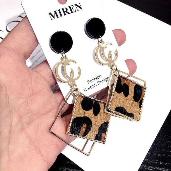 

fashion collection 2023 new luxury fashion jewelry for korean new leopard print square cold wind nightclub disco suitable for round face ear, Golden