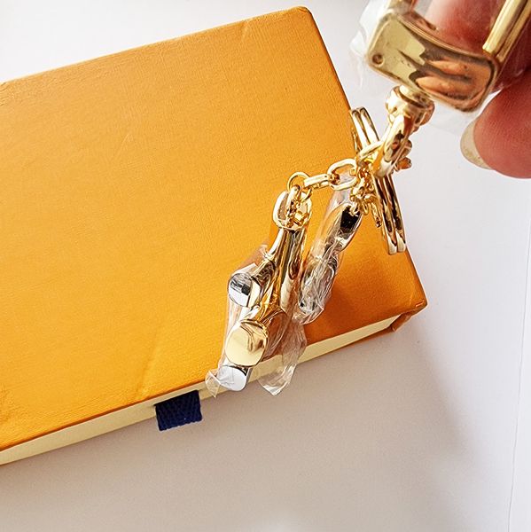 

brand designer keychain creative gift alloy leather guitar bottle key rings keychain key chain key ring colorful with box, Slivery;golden
