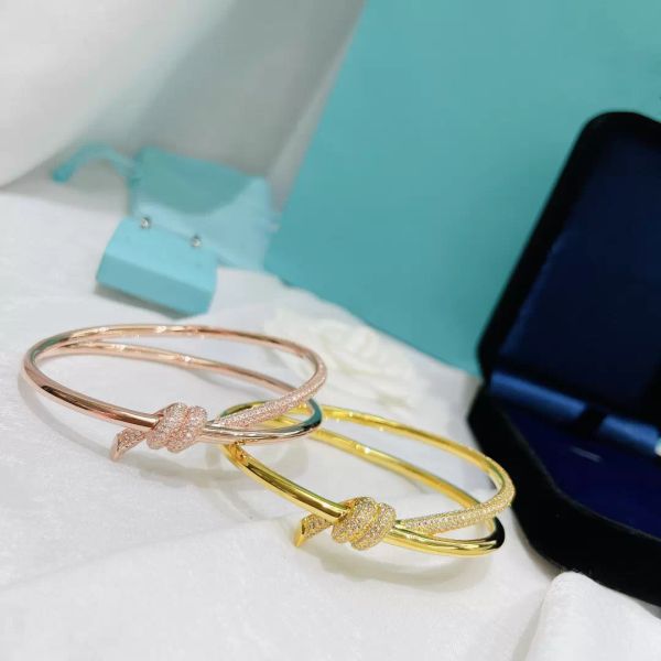 

t brand bracelet designer gold bracelet ladies gold plated bracelet knot smooth couple bracelet ladies fashion luxury jewelry valentine s, Black