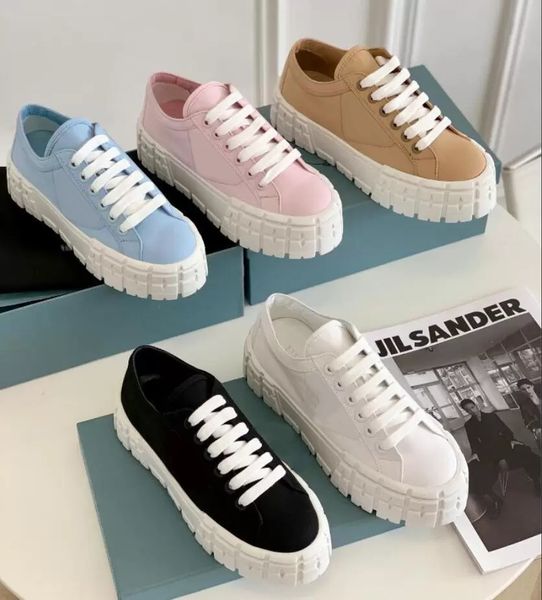 

gabardine sneaker designer shoes women casual shoes nylon wheel trainers luxury canvas shoe platform sneaker solid heighten loafers, Black