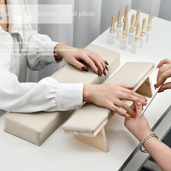 

nail art equipment 2023 minimalism woodleather hand rest pillow for s manicure cushion table arm rests stand 230303, Silver