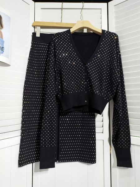 

two piece dress women's fashion suit contrasting color polka dot knitted sweater straight slit skirt 2 piece set 1111 230303, White