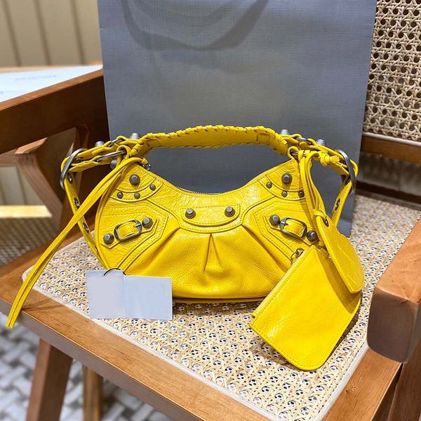 

aaaaa bags silver metal chain crossbody large capacity purses handbags casual purse bag crossbody leather pattern classic crossbodys vintage