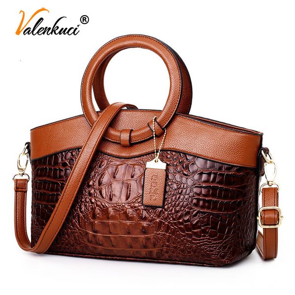 

bag luggage making material luxury handbags s designer crossbody s female leather ladies shoulder tote retro 230303