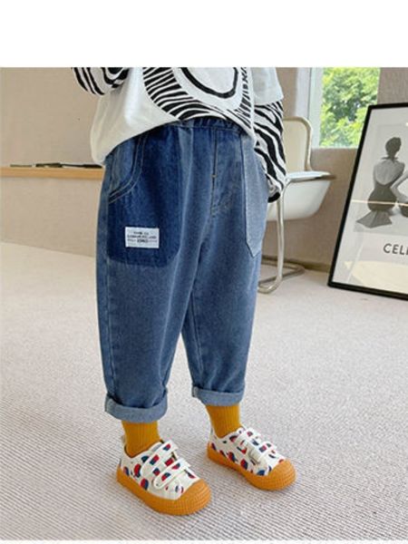 

jeans children's blue jeans spring and autumn korean baby boy splicing fashion loose casual pants children's fashion jeans 230306