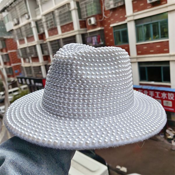 

cloches beige pearl fedora hat stage party hat men and women jazz hip hop latest solid color fashion spring jazz hat 230306, Blue;gray