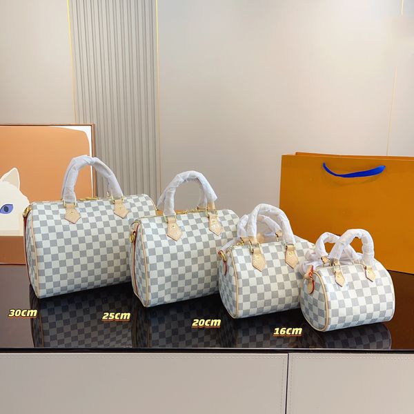 

classic bags brand bags luxury pillow bags four size luxury cross bags designer bags traveling bags large medium small handbags lady design