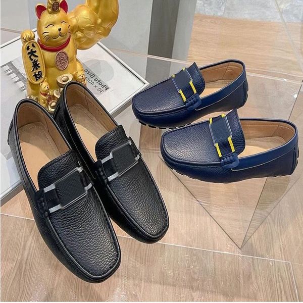 

spring and autumn classic men's dress shoes leather beach casual sandals metal cowhide letter black men's designer flat-bottomed b
