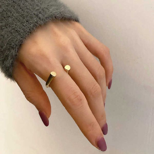 

cluster rings simple smooth finger rings for women metal gold opening cool personality ring ladies gift l230306, Golden;silver