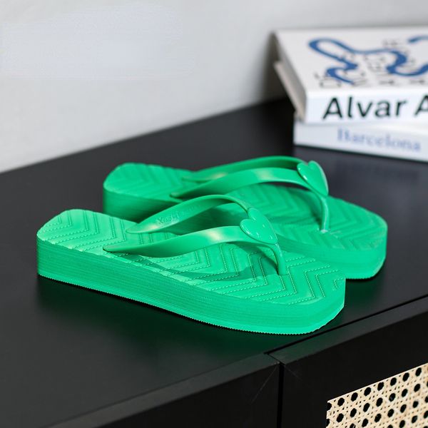 

slipper designer flip flops square head peach heart eva seaside platform slippers wedge's luxury sandals 230307, Black